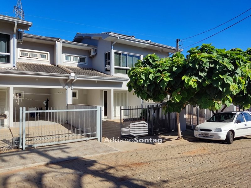 Sobrado - Venda - Moinhos - Lajeado - RS