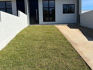 Casa Geminada � Venda