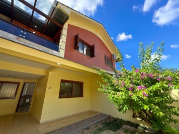 Sobrado Geminado  Venda