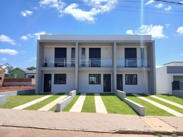 Sobrado Geminado  Venda