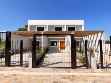 Sobrado Geminado  Venda